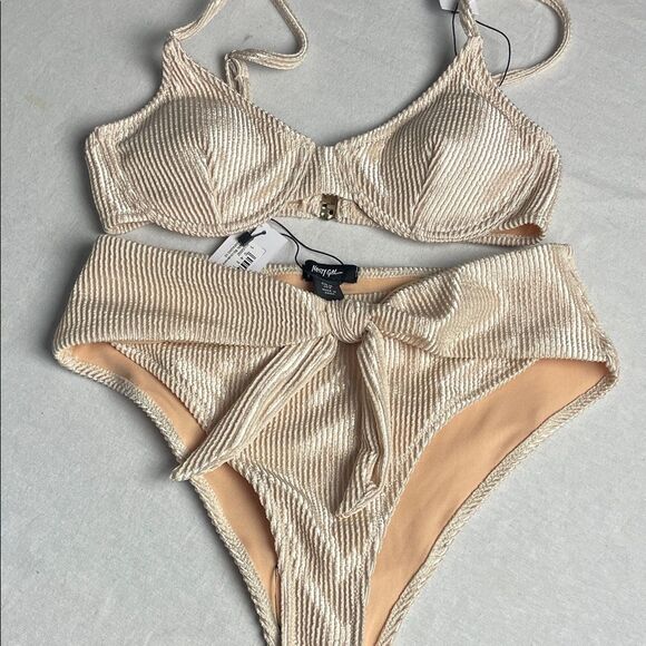 NWT Nasty Gal bikini swimsuit size 6 - Picture 1 of 9